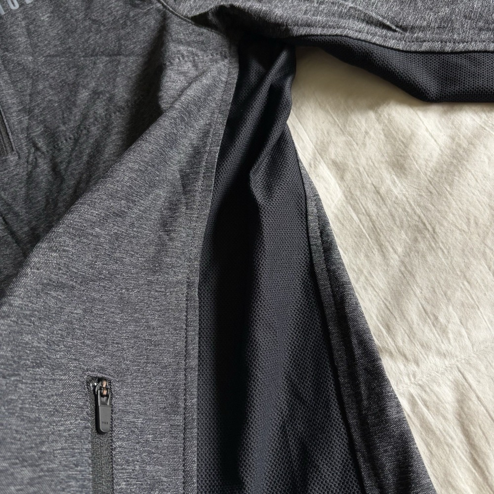 NWOT NOBULL 4-Way Stretch Woven Full Zip Jacket Mens M Dark Gray Performance Gym - Picture 5 of 16